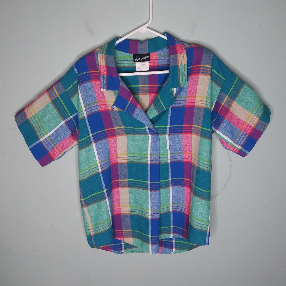 Vintage C'est Petite! Short Sleeve One Button Top